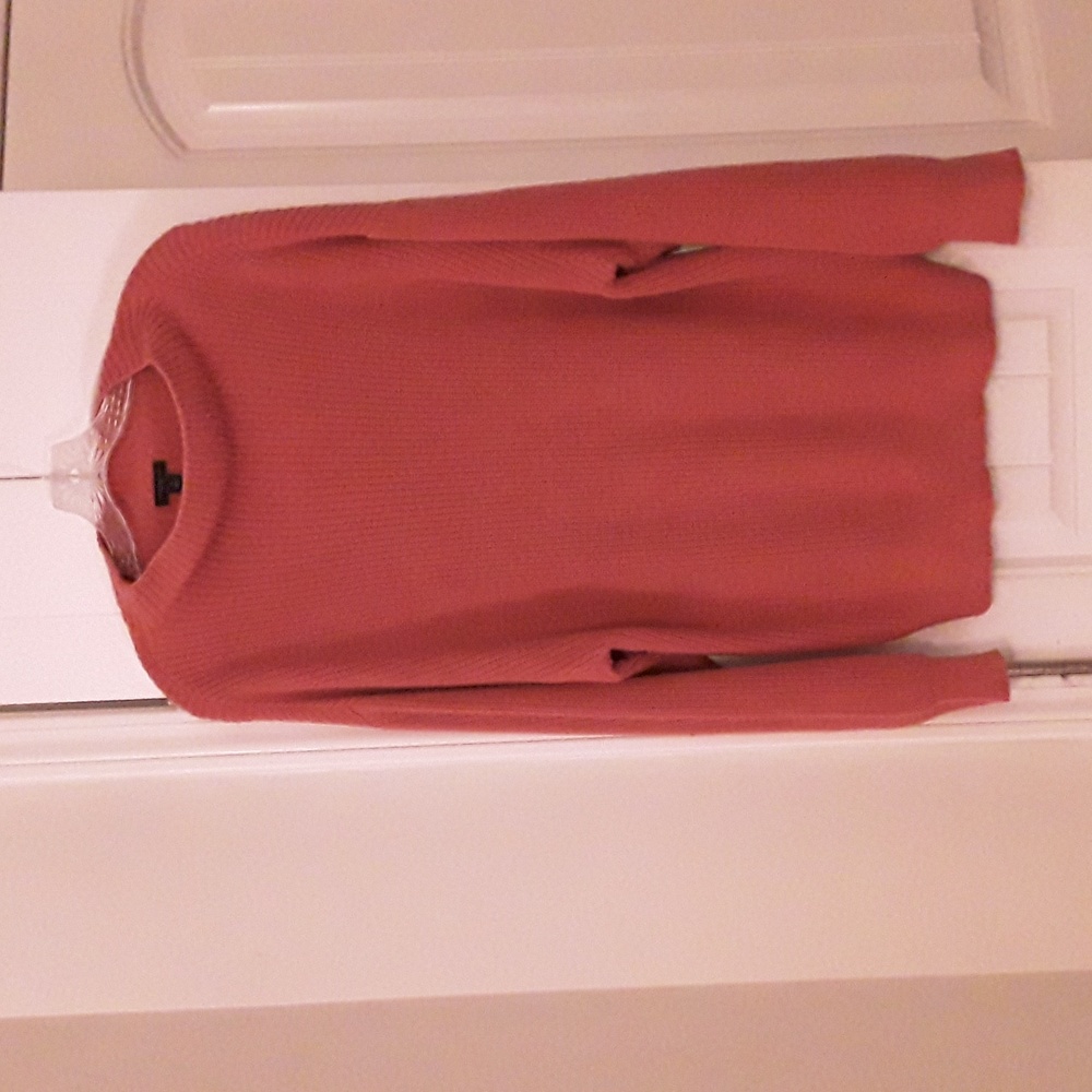 Sweater - Picture 1 of 7
